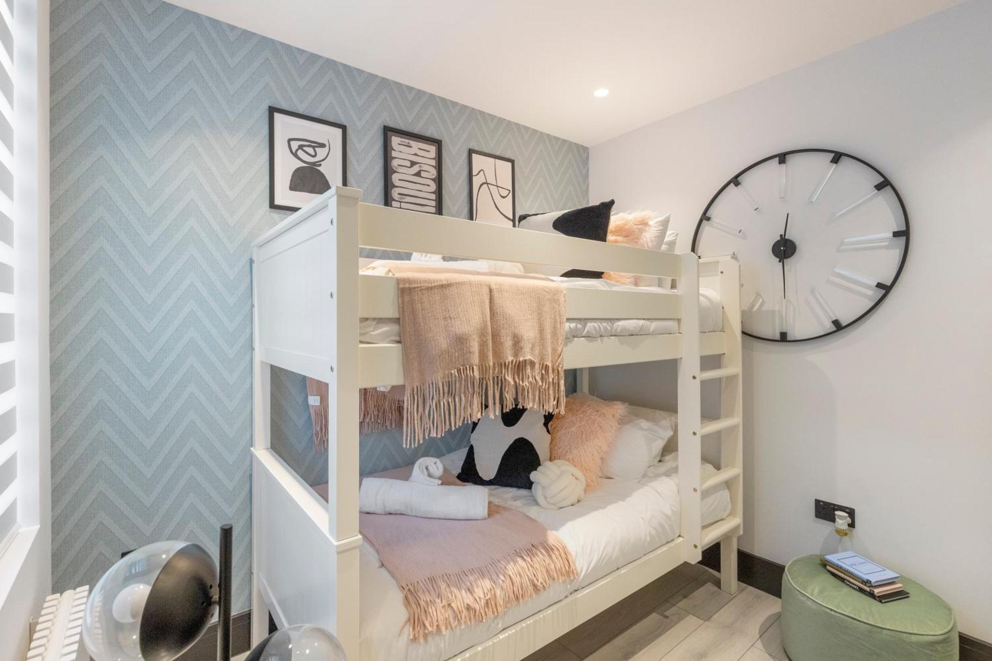ロンドンUnwind In Style 2Br With Cozy Backyard For Groupsアパートメント エクステリア 写真